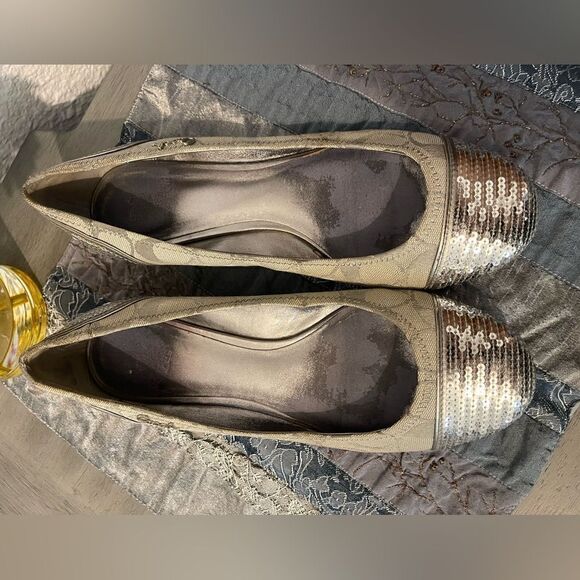 Coach Ballet sequined silver and tan sz 8.5B - Picture 3 of 12